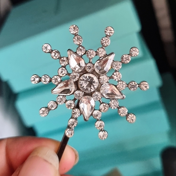 SOLD 2 X Alannah Hill Diamante Bobby Pins - Picture 2 of 6